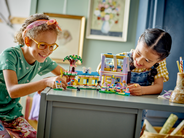LEGO® 41727 Friends Hunderettungszentrum - Image 3