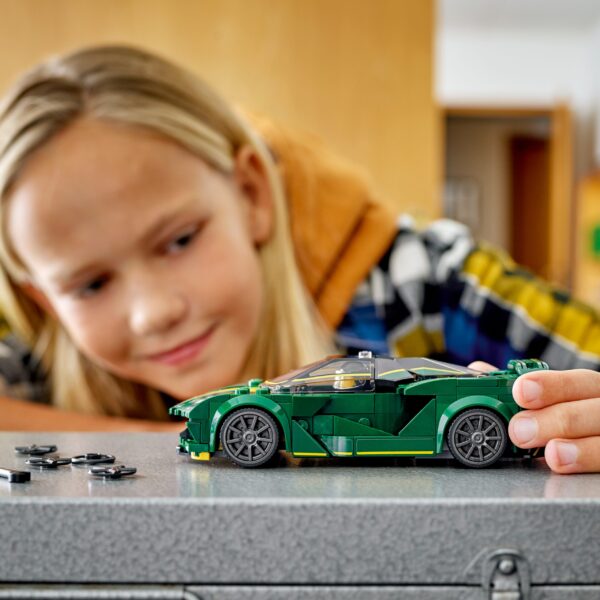 LEGO® 76907 Speed Champions Lotus Evija - Image 4