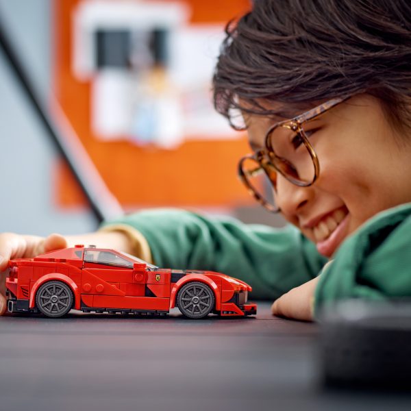 LEGO® 76914 Ferrari 812 Competizione - Image 2